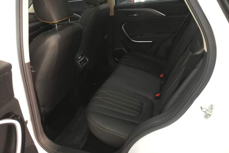 Used Bestune T77 2021 PRO 280 TID Automatic Luxury Model Interior 4