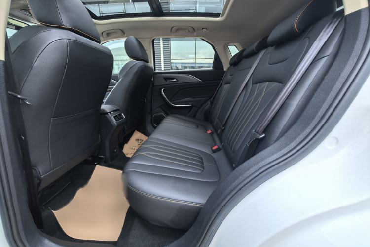 Used Bestune T77 2021 PRO 280 TID Automatic Luxury Model Interior 4