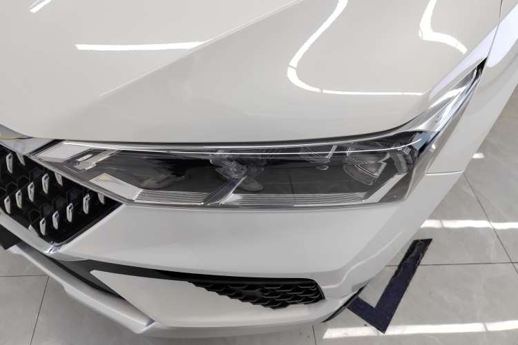 Used Bestune T77 2021 PRO 280 TID Automatic Luxury Model Left Front Headlight