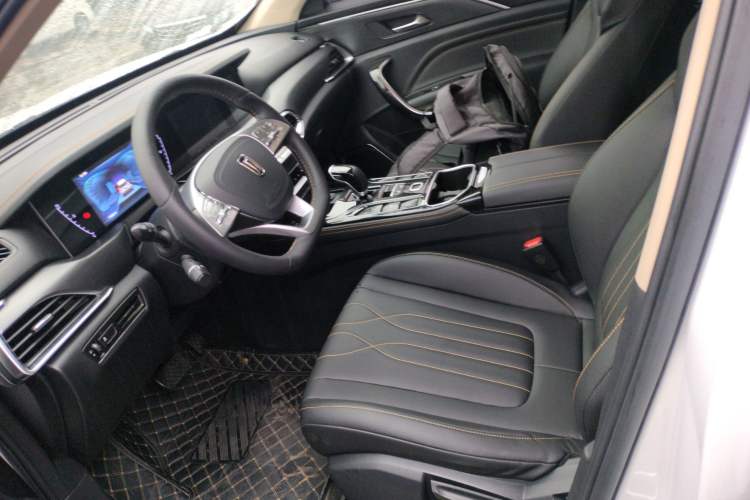 Used Bestune T77 2021 PRO 280 TID Custom Edition Left Front Seat