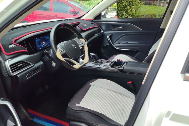 Used Bestune T77 2021 PRO 280 TID Automatic Luxury Model Left Front Seat