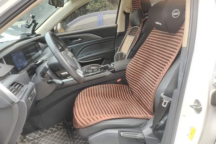 Used Bestune T77 2021 PRO 280 TID Custom Edition Left Front Seat