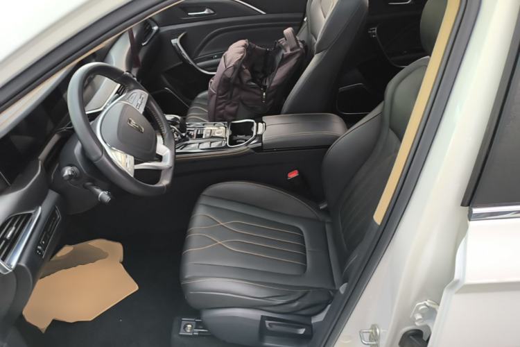 Used Bestune T77 2021 PRO 280 TID Custom Edition Left Front Seat