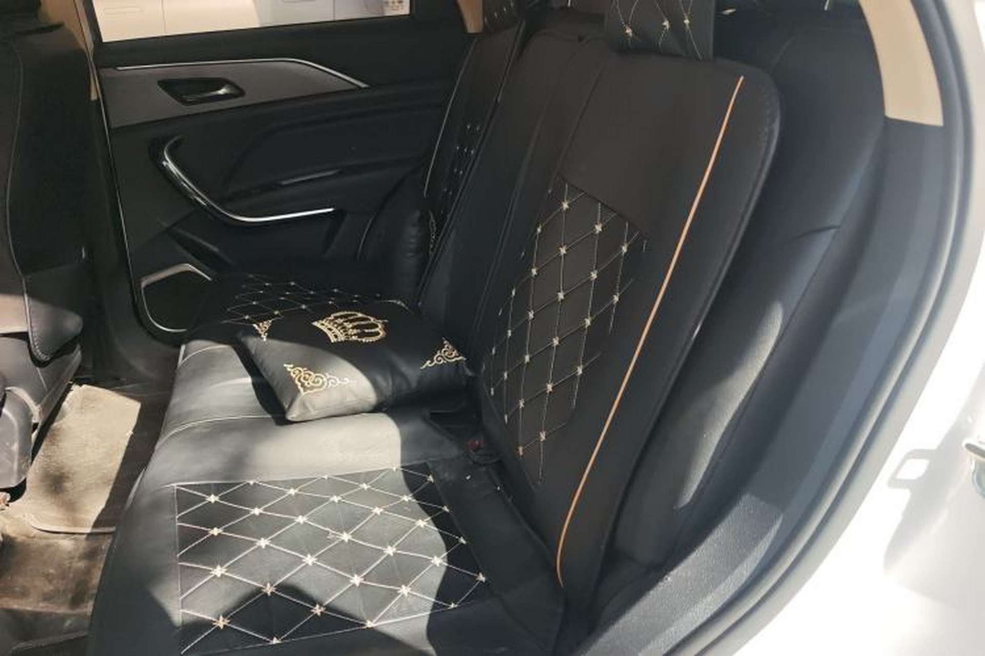 Used Bestune T77 2021 PRO 280 TID Automatic Elite Model Left Rear Seat
