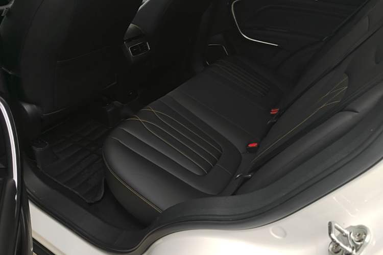 Used Bestune T77 2021 PRO 280 TID Automatic Luxury Model Left Rear Seat