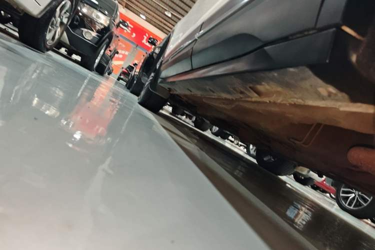 Used Bestune T77 2021 PRO 280 TID Automatic Luxury Model Left Side Sill