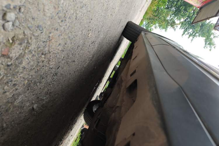 Used Bestune T77 2021 PRO 280 TID Custom Edition Left Side Sill