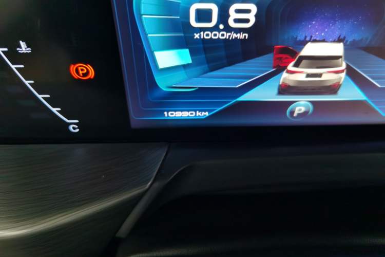 Used Bestune T77 2021 PRO 280 TID Automatic Luxury Model Odometer Close Up