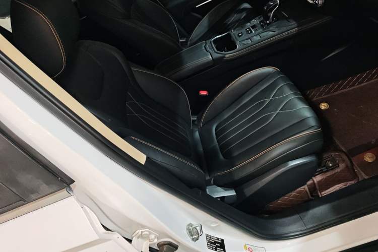 Used Bestune T77 2021 PRO 280 TID Automatic Luxury Model Right Front Seat