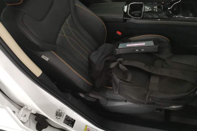 Used Bestune T77 2021 PRO 280 TID Automatic Luxury Model Right Front Seat