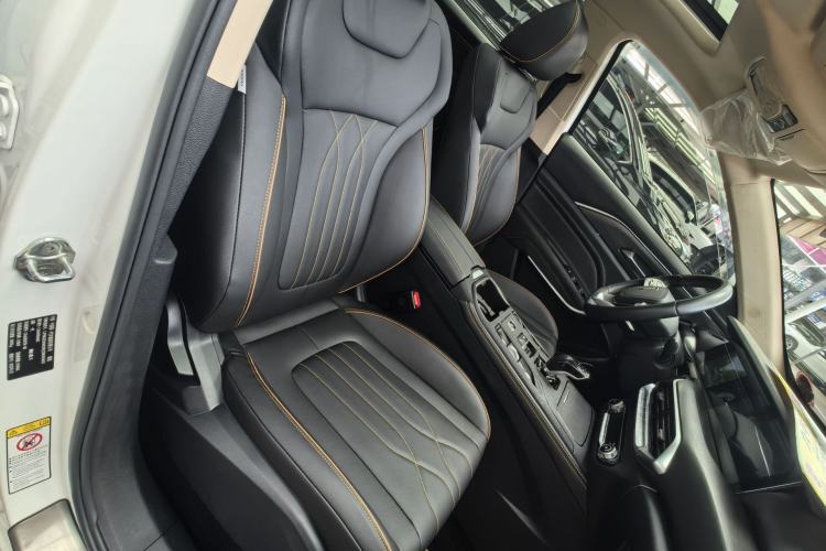 Used Bestune T77 2021 PRO 280 TID Automatic Luxury Model Right Front Seat