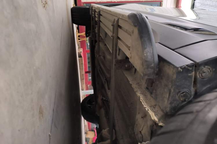Used Bestune T77 2021 PRO 280 TID Custom Edition Right Side Sill
