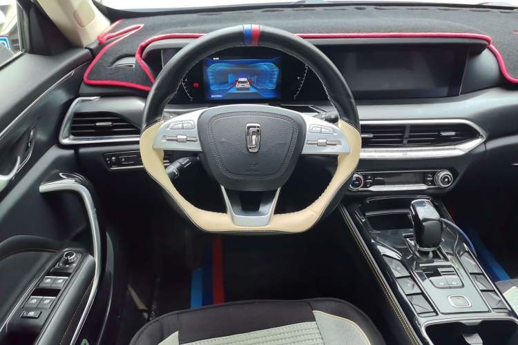Used Bestune T77 2021 PRO 280 TID Automatic Luxury Model Steering Wheel