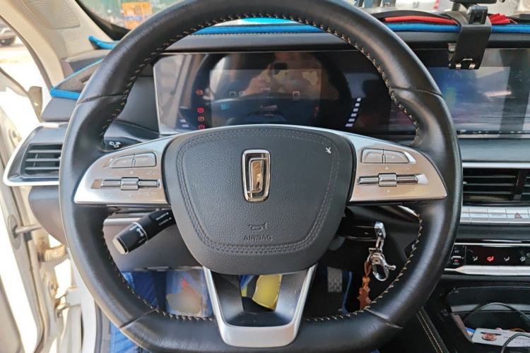 Used Bestune T77 2021 PRO 280 TID Automatic Elite Model Steering Wheel