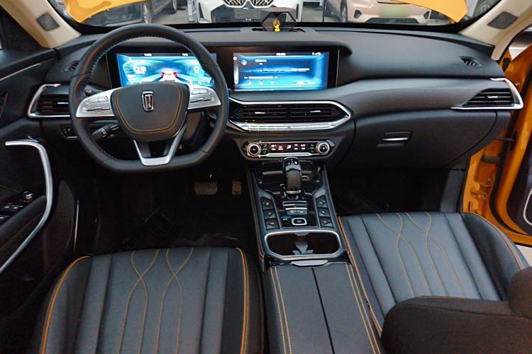 Used Bestune T77 2021 PRO 280 TID Automatic Prestige Model Interior 2