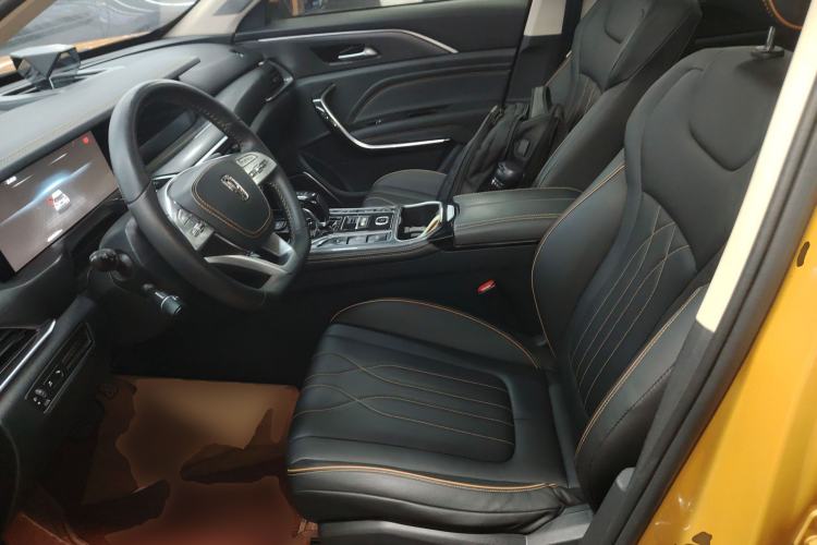Used Bestune T77 2021 PRO 280 TID Automatic Prestige Model Left Front Seat