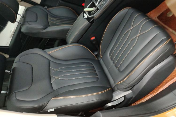 Used Bestune T77 2021 PRO 280 TID Automatic Prestige Model Right Front Seat