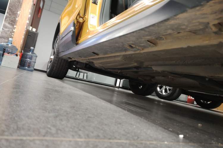 Used Bestune T77 2021 PRO 280 TID Automatic Prestige Model Right Side Sill