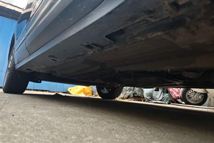 Used Bestune T77 2023 1.5T Automatic Luxury Model Chassis Front Right