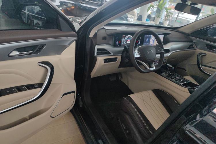 Used Bestune T77 2023 1.5T Automatic Luxury Model Driver Seat