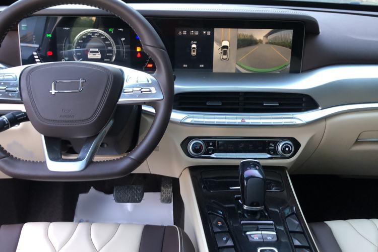 Used Bestune T77 2023 1.5T Automatic Luxury Model Interior 3