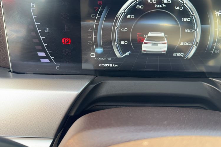 Used Bestune T77 2023 1.5T Automatic Luxury Model Odometer Close Up