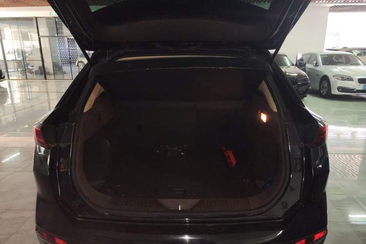 Used Bestune T77 2023 1.5T Automatic Luxury Model Trunk