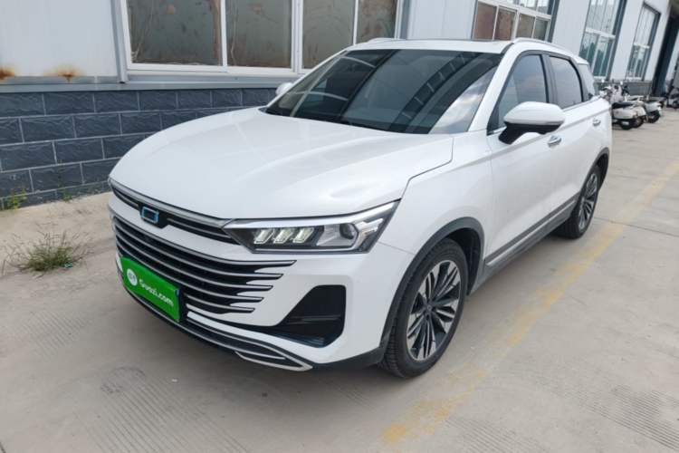 Bestune T77 2023 1.5T Automatic Luxury Model