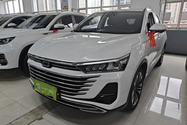 Bestune T77 2023 1.5T Automatic Luxury Model usado