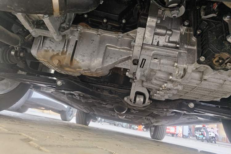 Used Bestune T77 2023 1.5T Automatic Luxury Model Chassis Front