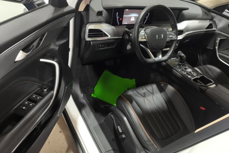 Used Bestune T77 2023 1.5T Automatic Luxury Model Driver Seat