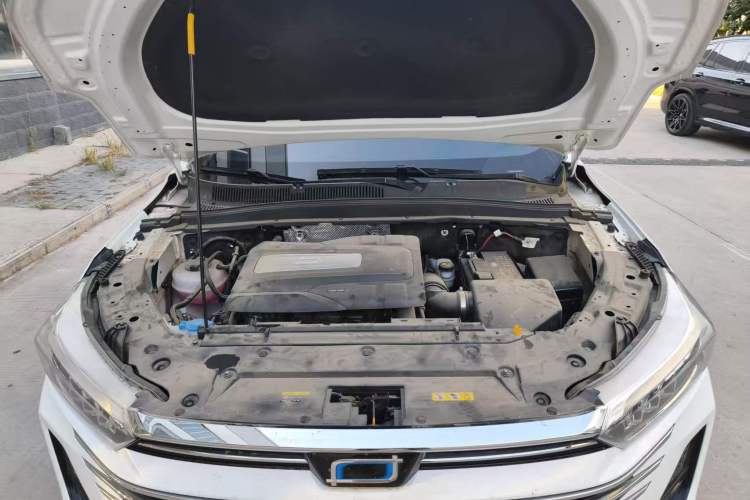 Used Bestune T77 2023 1.5T Automatic Luxury Model Engine Bay