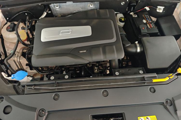 Used Bestune T77 2023 1.5T Automatic Luxury Model Engine Bay