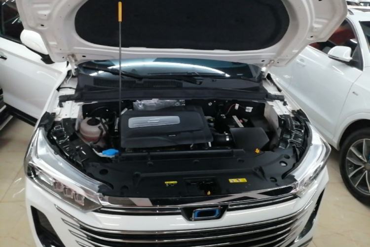 Used Bestune T77 2023 1.5T Automatic Luxury Model Engine Bay