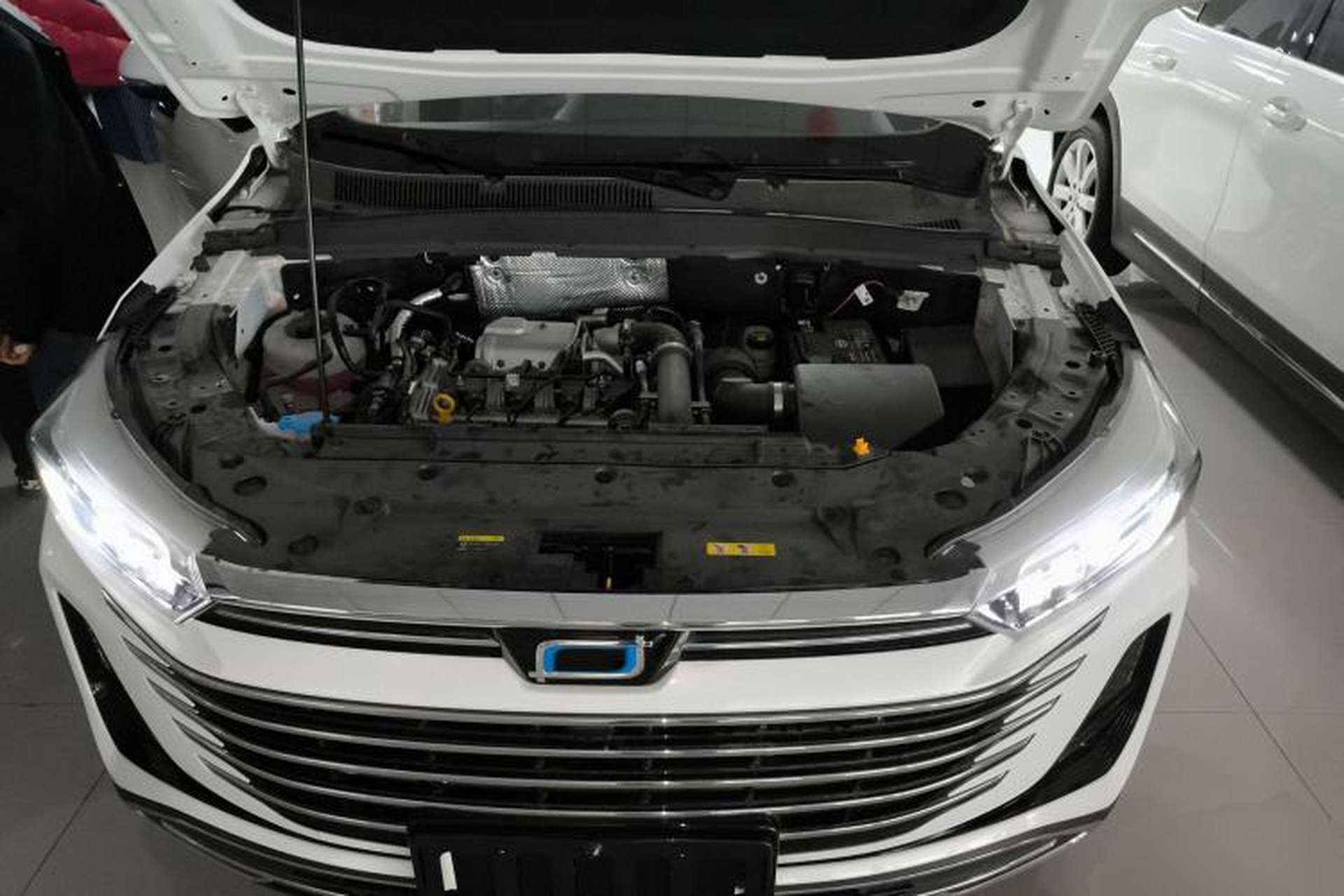 Used Bestune T77 2023 1.5T Automatic Luxury Model Engine Bay