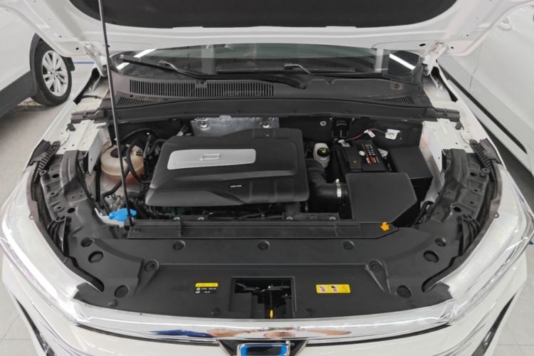 Used Bestune T77 2023 1.5T Automatic Luxury Model Engine Bay