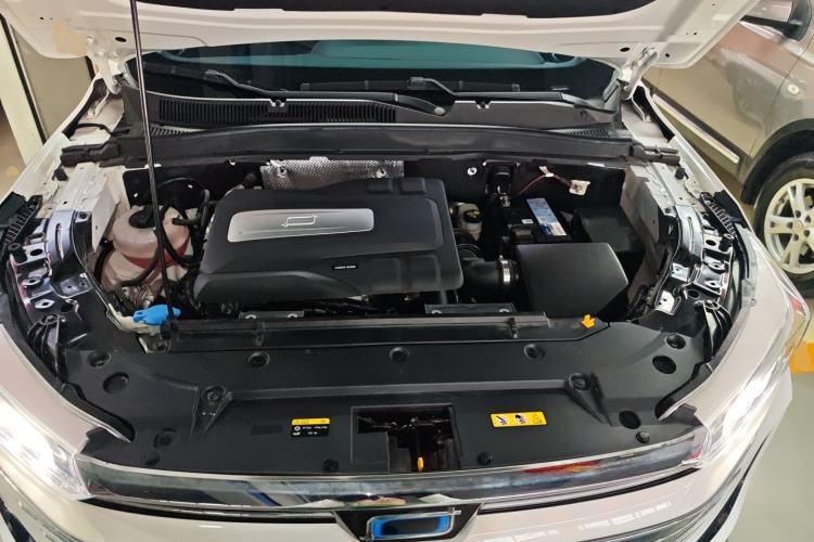 Used Bestune T77 2023 1.5T Automatic Luxury Model Engine Bay