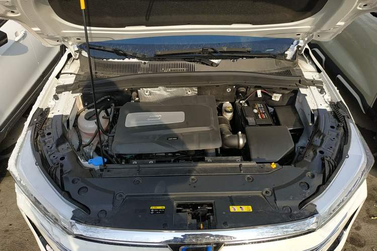 Used Bestune T77 2023 1.5T Automatic Luxury Model Engine Bay