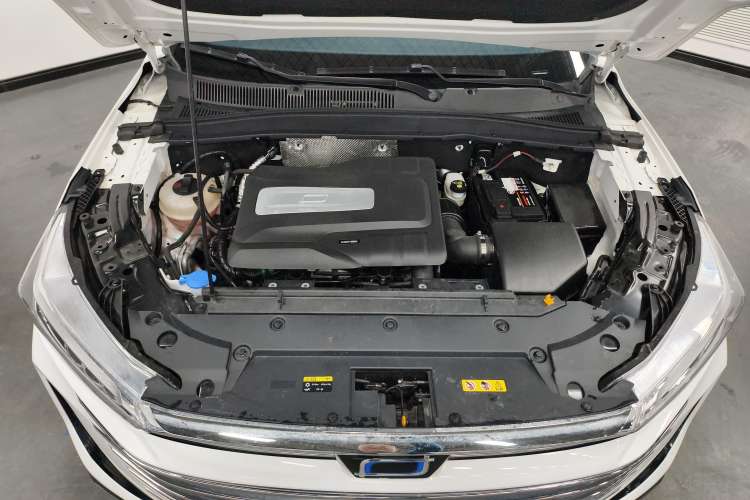 Used Bestune T77 2023 1.5T Automatic Luxury Model Engine Bay
