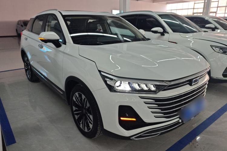 Used Bestune T77 2023 1.5T Automatic Luxury Model Exterior 2