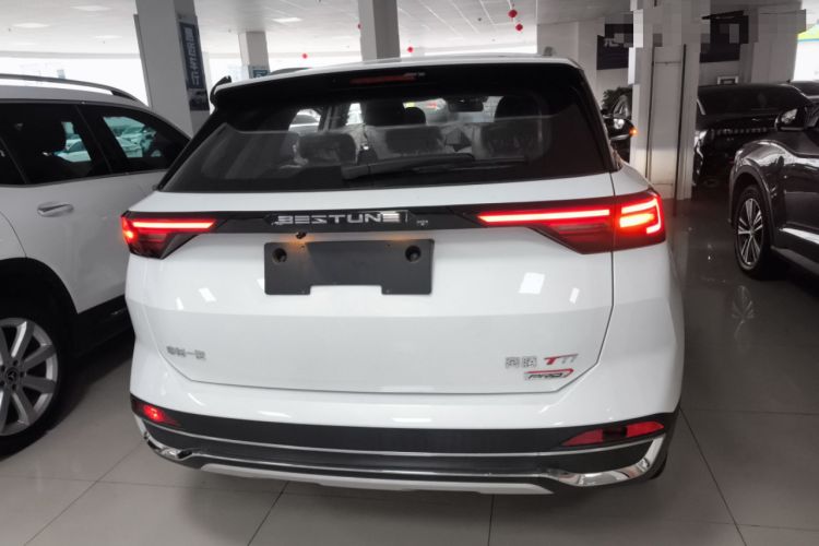 Used Bestune T77 2023 1.5T Automatic Luxury Model Exterior 4