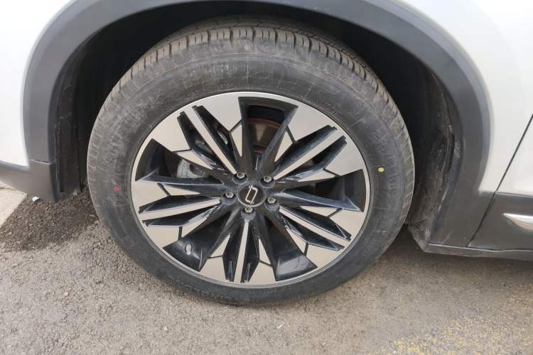 Used Bestune T77 2023 1.5T Automatic Luxury Model Exterior 4