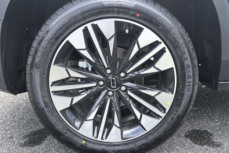 Used Bestune T77 2023 1.5T Automatic Luxury Model Exterior 6