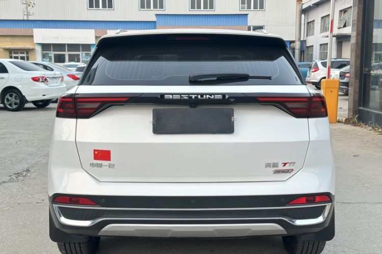 Used Bestune T77 2023 1.5T Automatic Luxury Model Exterior 6