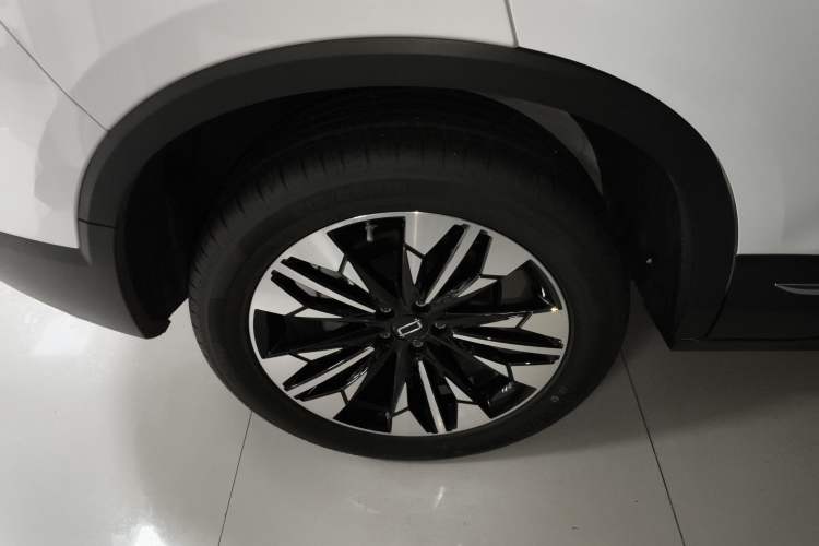 Used Bestune T77 2023 1.5T Automatic Luxury Model Exterior 8