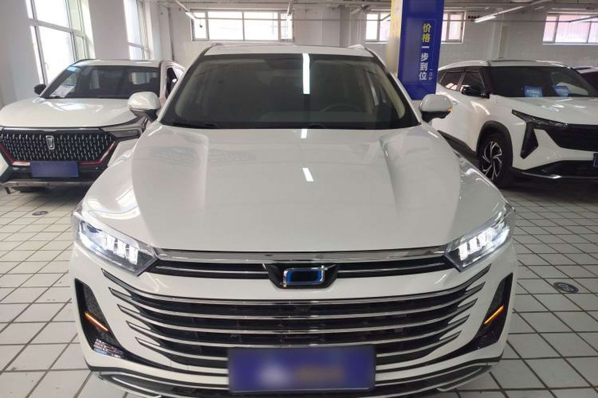 Used Bestune T77 2023 1.5T Automatic Luxury Model Front