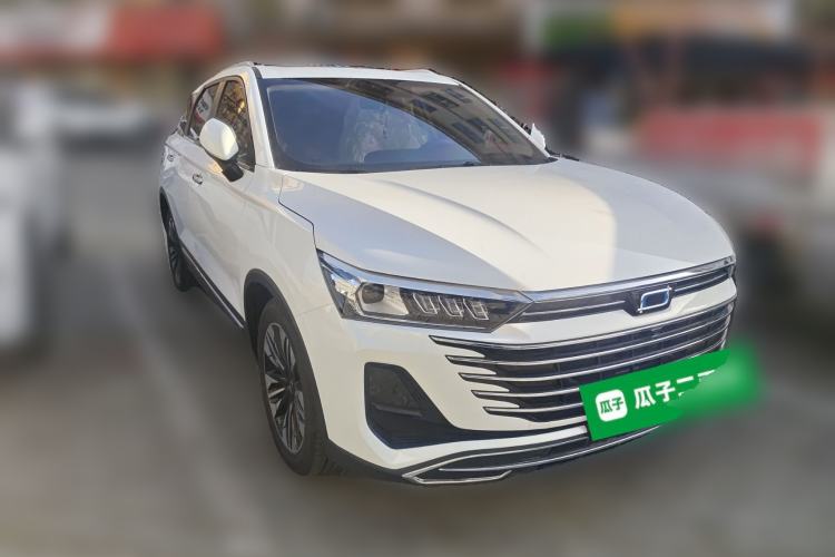 Used Bestune T77 2023 1.5T Automatic Luxury Model Front Right 45 Deg