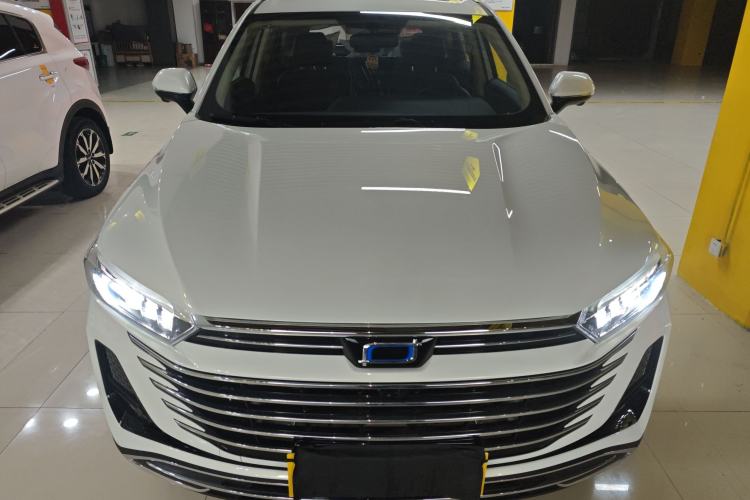 Used Bestune T77 2023 1.5T Automatic Luxury Model Front