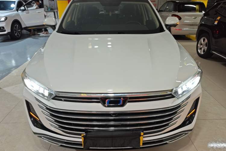 Used Bestune T77 2023 1.5T Automatic Luxury Model Front