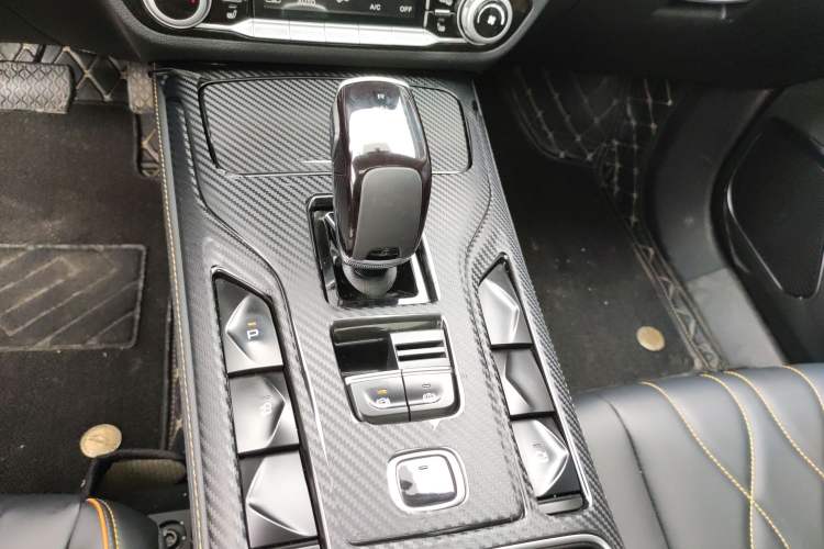 Used Bestune T77 2023 1.5T Automatic Luxury Model Gear Lever